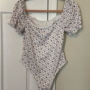 Floral Puff Sleeve Bodysuit - Purple